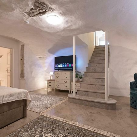 Tallinn Housing 2 Bdr 2 Bathroom With Sauna At Carl Engel Luxury House Talin Exterior foto
