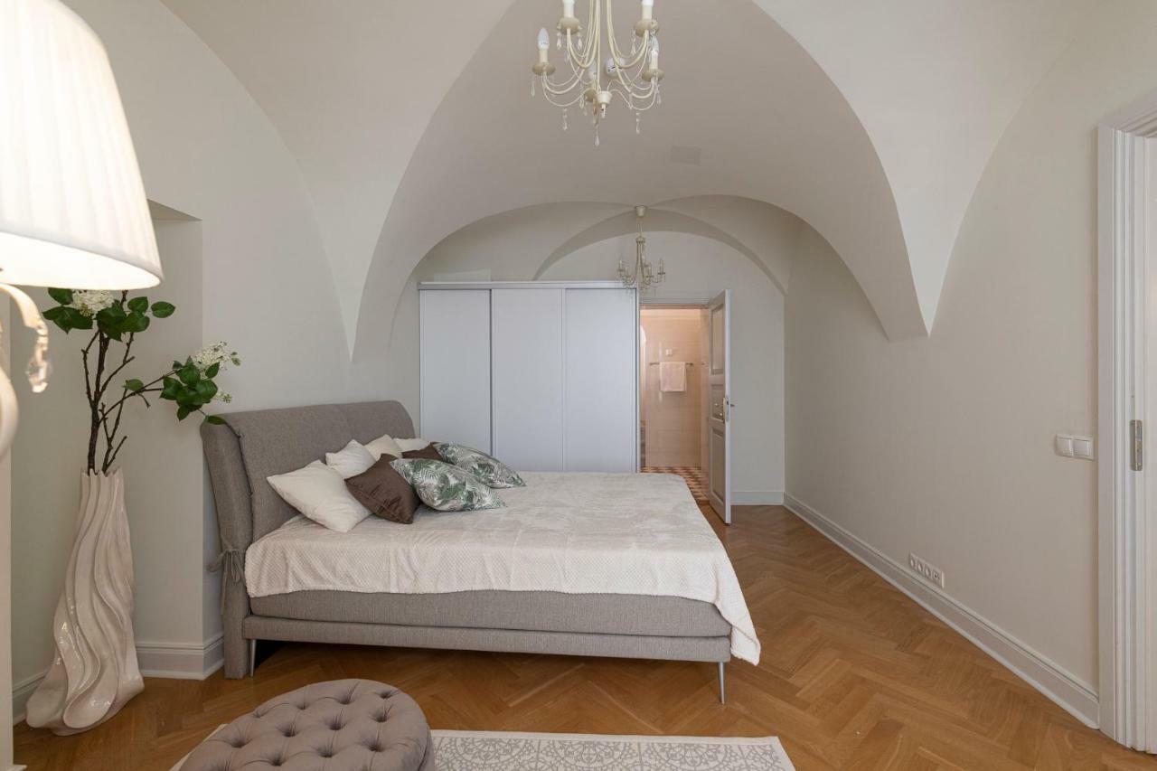 Tallinn Housing 2 Bdr 2 Bathroom With Sauna At Carl Engel Luxury House Talin Exterior foto